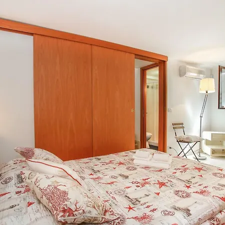 Lido Apartment *